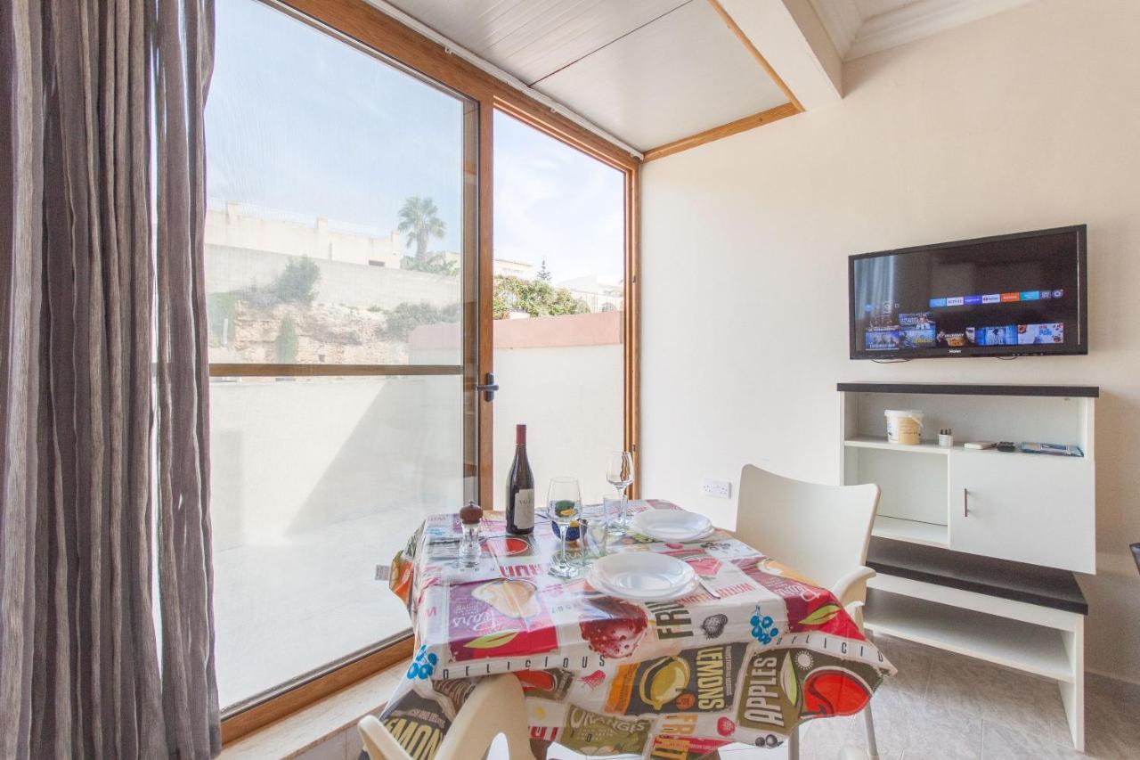 Pool And Sea Merill Apartments - Happy Rentals Mellieha Exterior foto