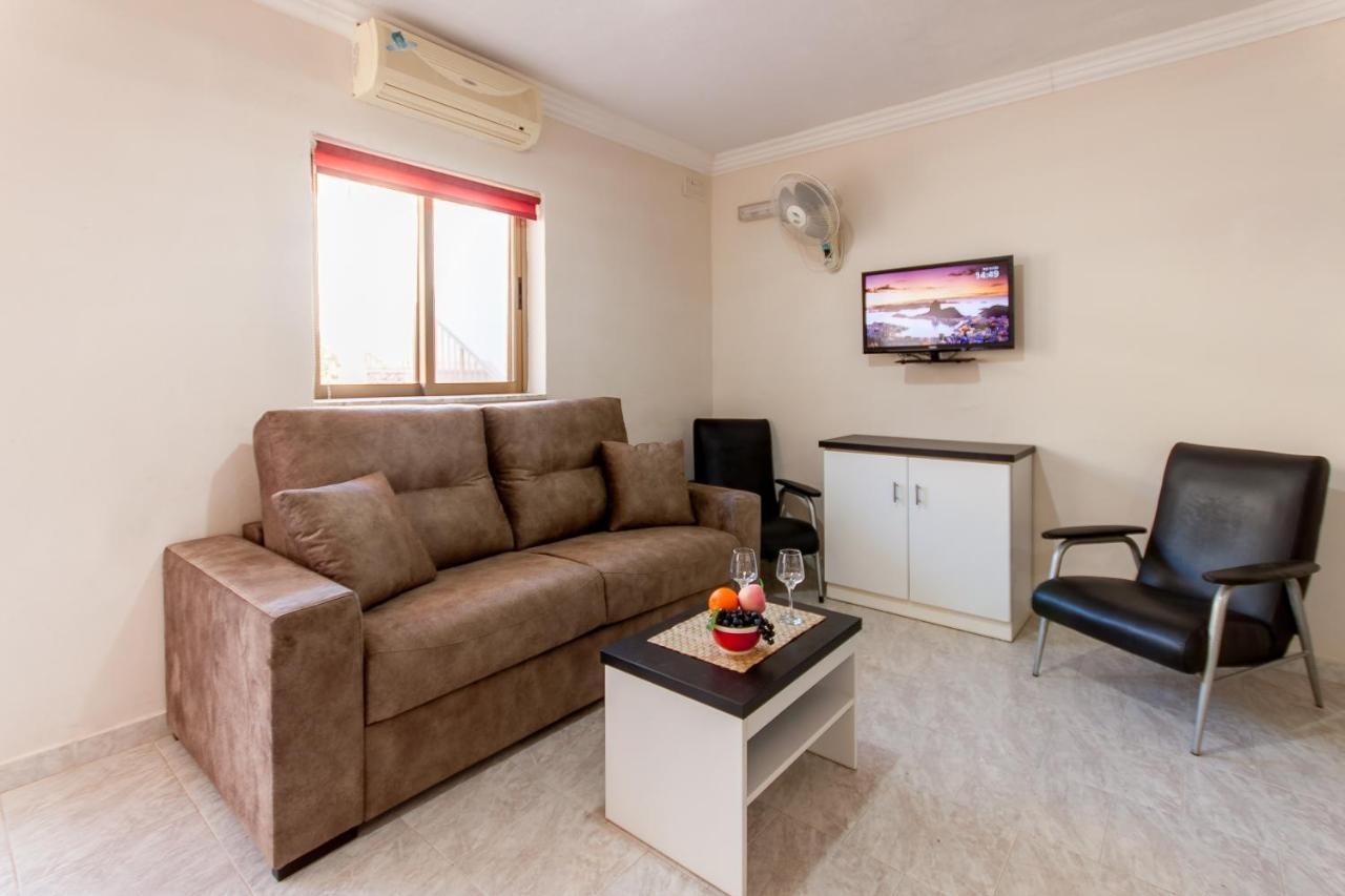 Pool And Sea Merill Apartments - Happy Rentals Mellieha Exterior foto
